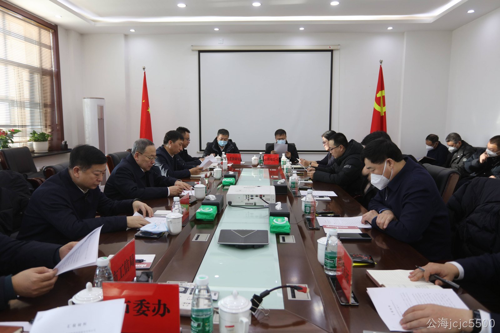 市委书记、市人大常委会主任王文力开工首日莅临公海jcjc5500调研座谈(图2)