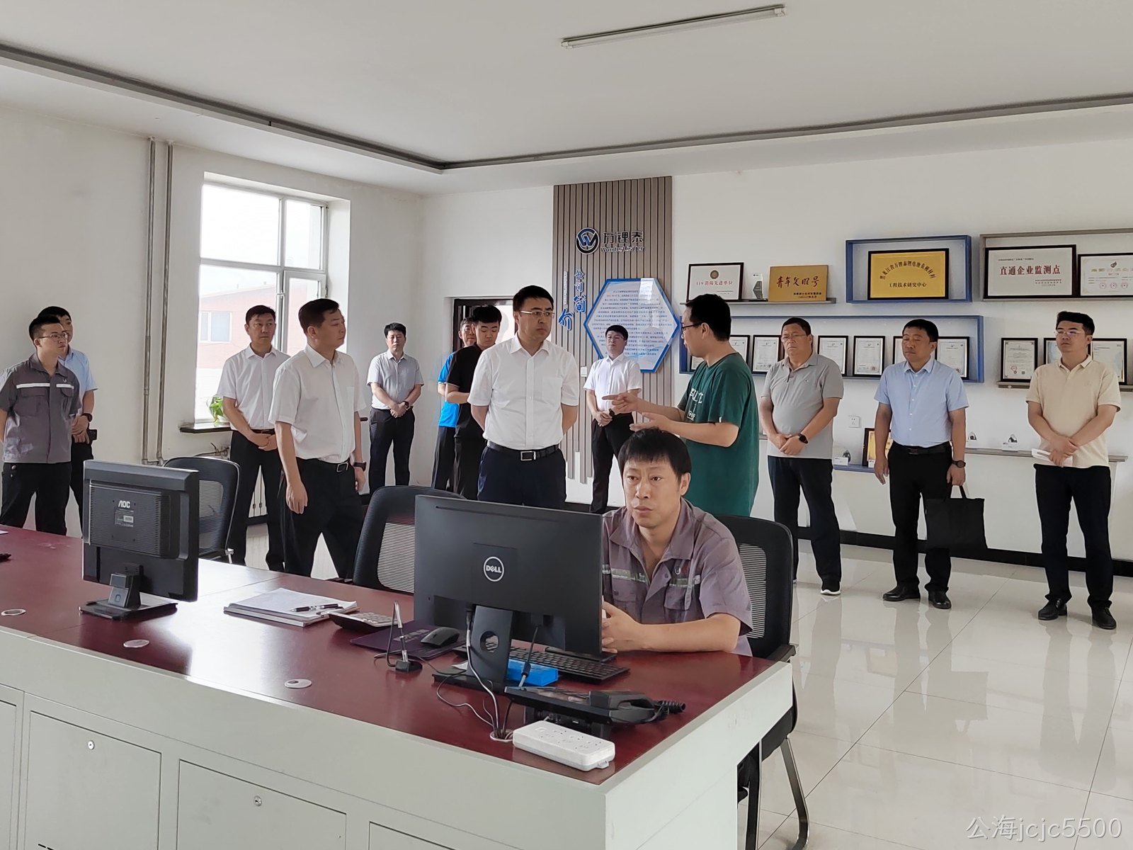 七台河市委副书记、市长李兵莅临公海jcjc5500调研(图1)
